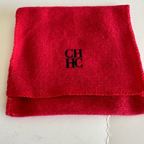 Carolina Herrera Double Wrap Around Leather
Bracelet - Picture 10 of 10